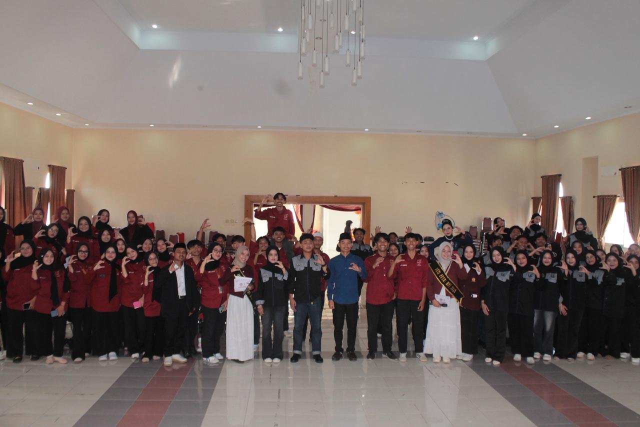 Perkuat Sinergi, Hima Jurusan MPI UIN Siber Syekh Nurjati Cirebon Gelar Studi Banding Bertajuk "Connect, Collaborate, Innovate" dengan Hima MPI Uniska Karawang